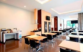 Amaris Hotel Pasar Baru